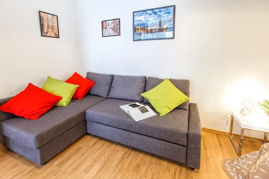 Modern Apartment Zitna Prag